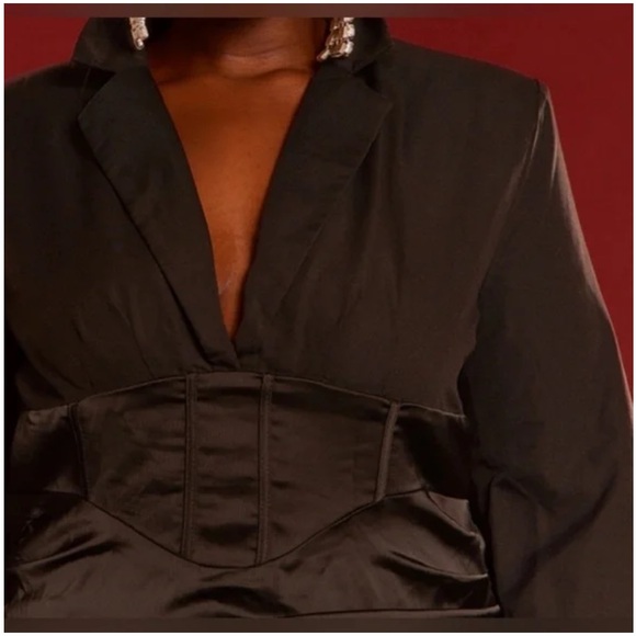 PrettyLittleThing constructed corset waist blazer dress size 22 - Picture 4 of 4